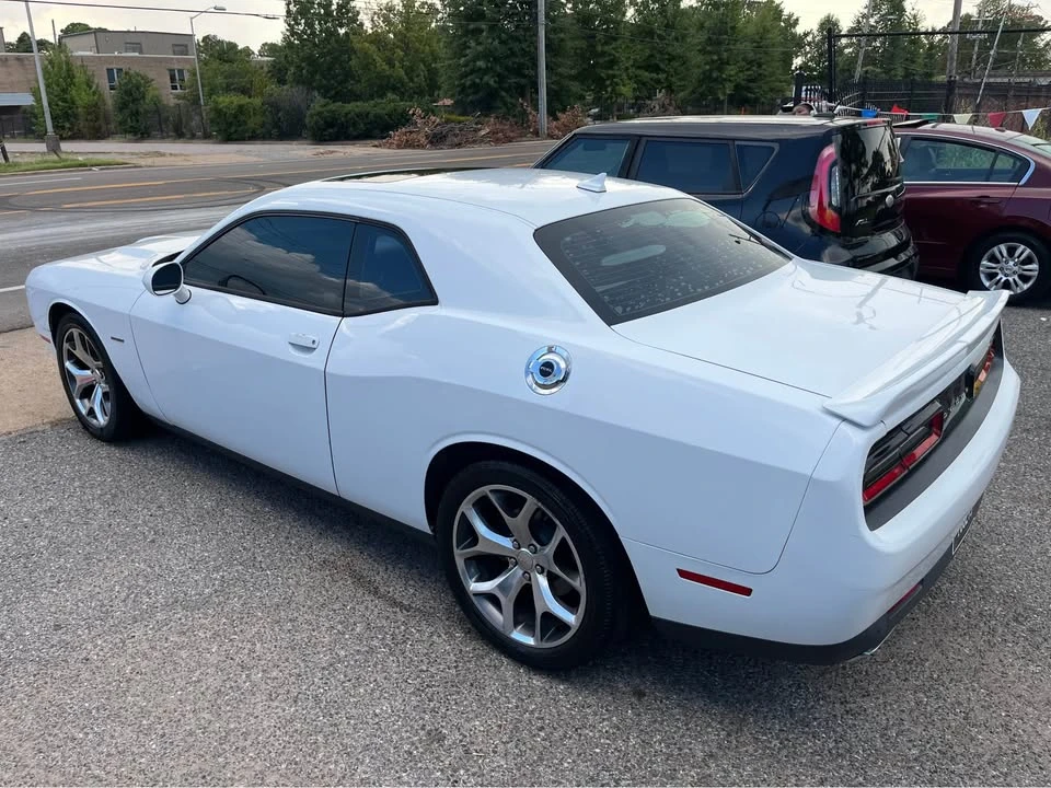 2016 Dodge Challenger 3rd Gen - Image 6 of 11