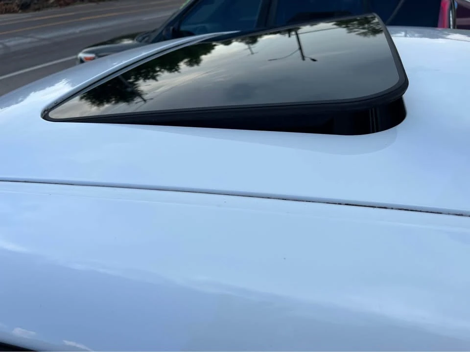2016 Dodge Challenger 3rd Gen - Image 8 of 11