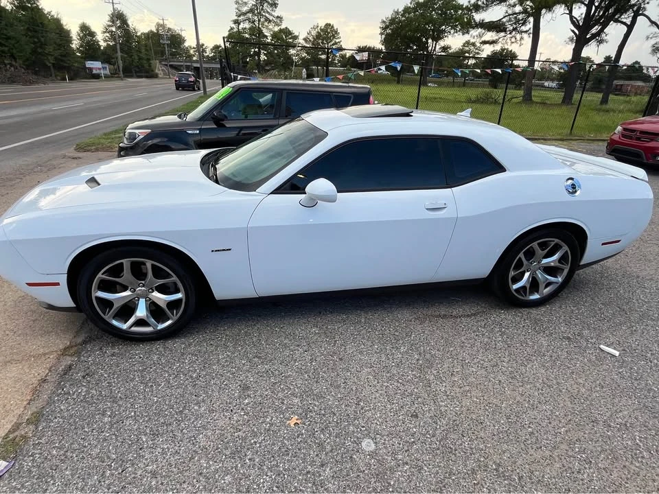 2016 Dodge Challenger 3rd Gen - Image 5 of 11