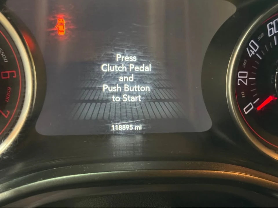 2016 Dodge Challenger 3rd Gen - Image 10 of 12