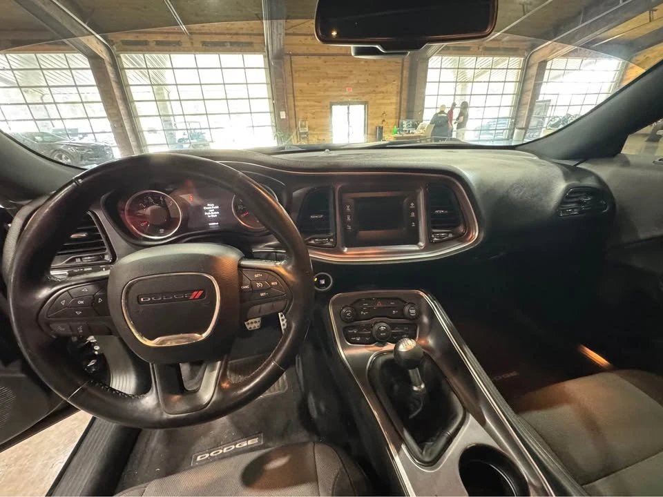 2016 Dodge Challenger 3rd Gen - Image 11 of 12