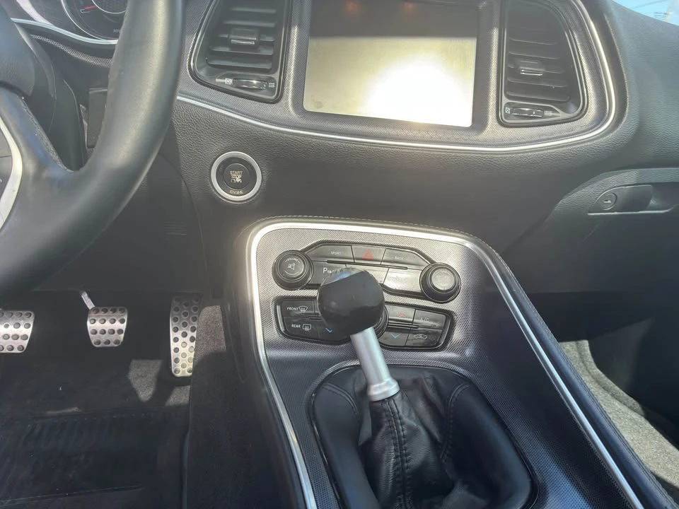 2016 Dodge Challenger 3rd Gen - Image 13 of 20