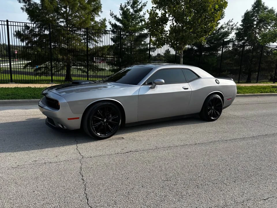 2016 Dodge Challenger 3rd Gen - Image 2 of 14