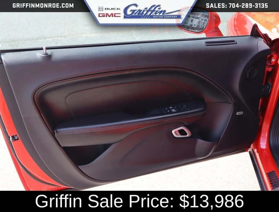 2016 Dodge Challenger 3rd Gen - Image 13 of 16