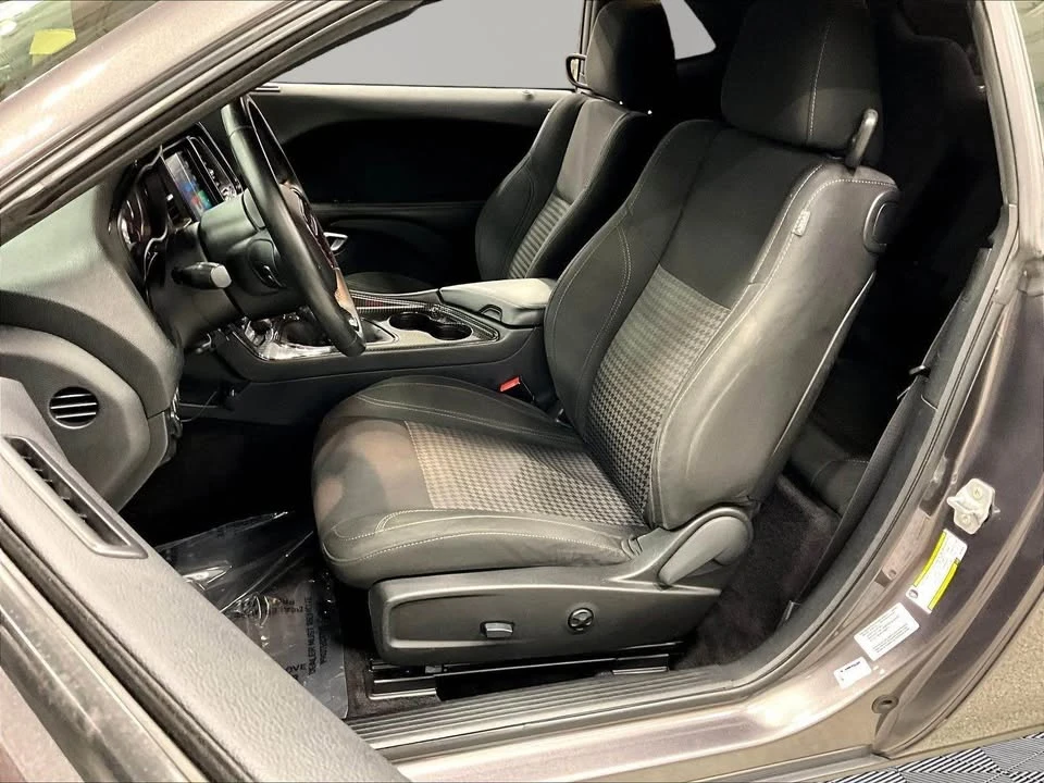 2016 Dodge Challenger 3rd Gen - Image 7 of 17