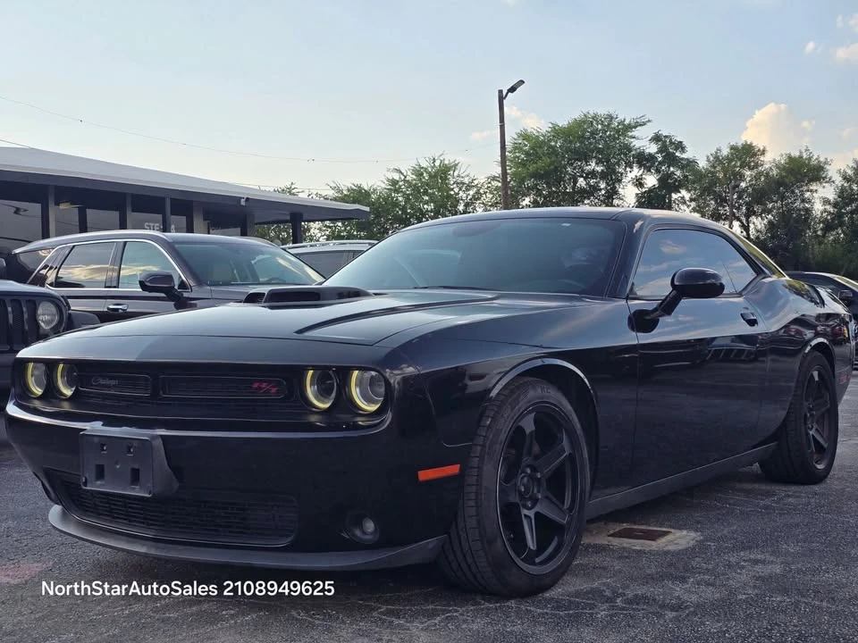 2016 Dodge Challenger 3rd Gen - Image 3 of 17