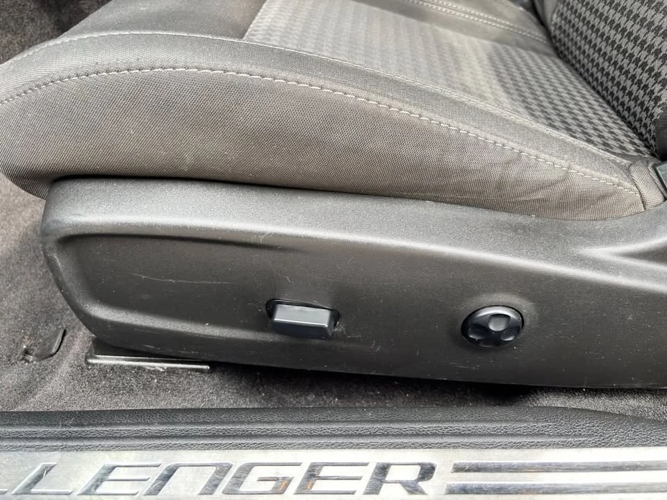 2016 Dodge Challenger 3rd Gen - Image 18 of 20