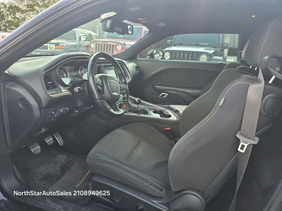 2016 Dodge Challenger 3rd Gen - Image 6 of 17