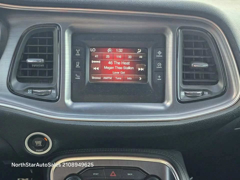2016 Dodge Challenger 3rd Gen - Image 8 of 17