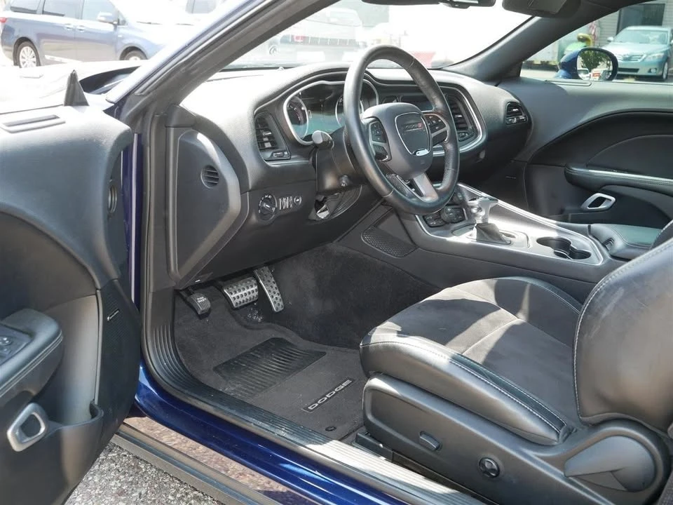 2016 Dodge Challenger 3rd Gen - Image 13 of 20