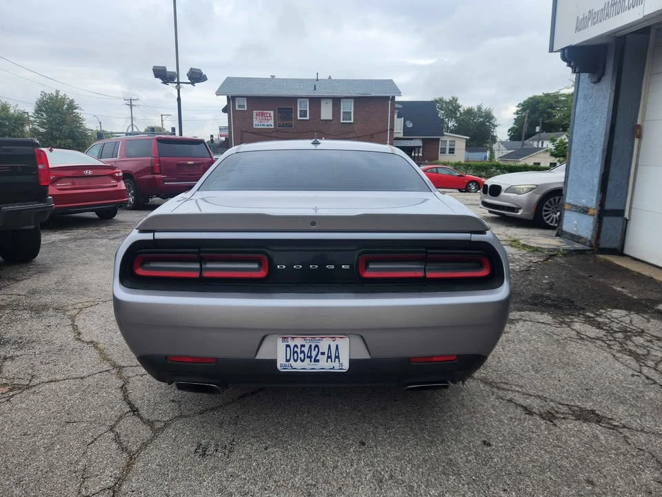 2016 Dodge Challenger 3rd Gen - Image 4 of 18