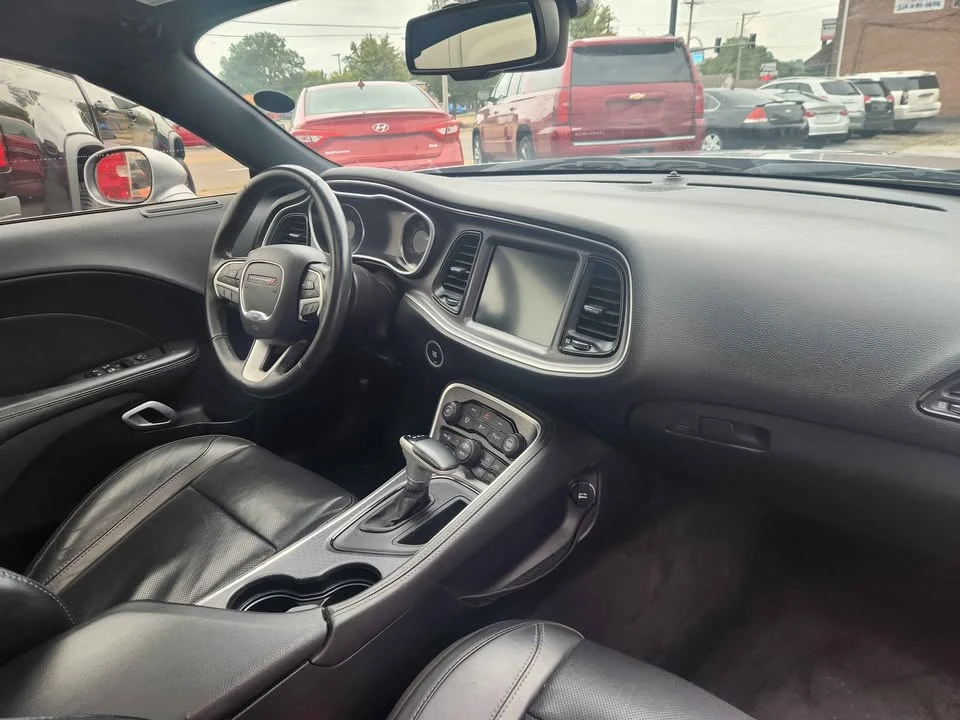 2016 Dodge Challenger 3rd Gen - Image 16 of 18
