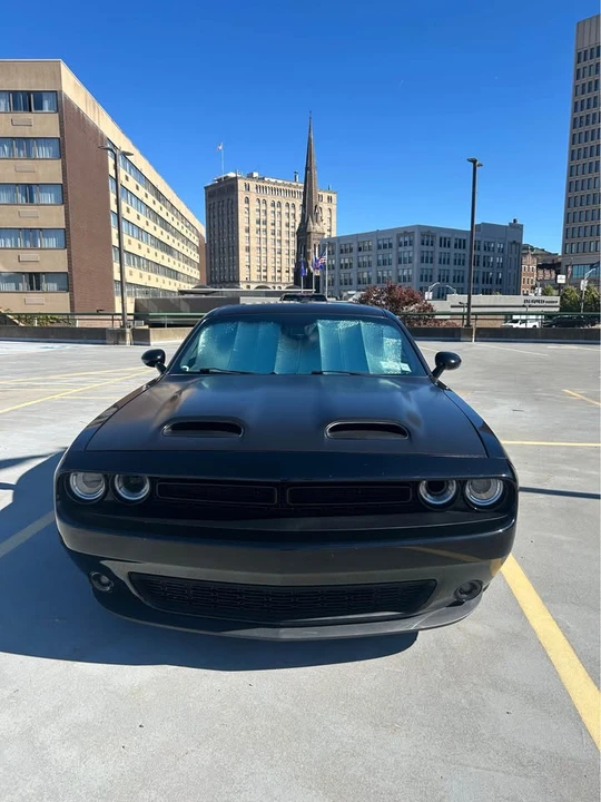 2016 Dodge Challenger 3rd Gen - Image 2 of 9