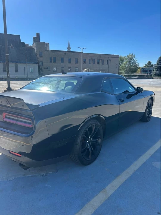 2016 Dodge Challenger 3rd Gen - Image 7 of 9