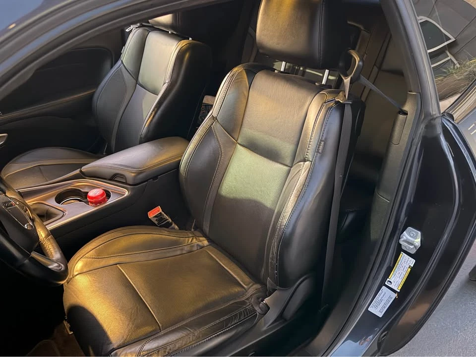 2016 Dodge Challenger 3rd Gen - Image 9 of 10