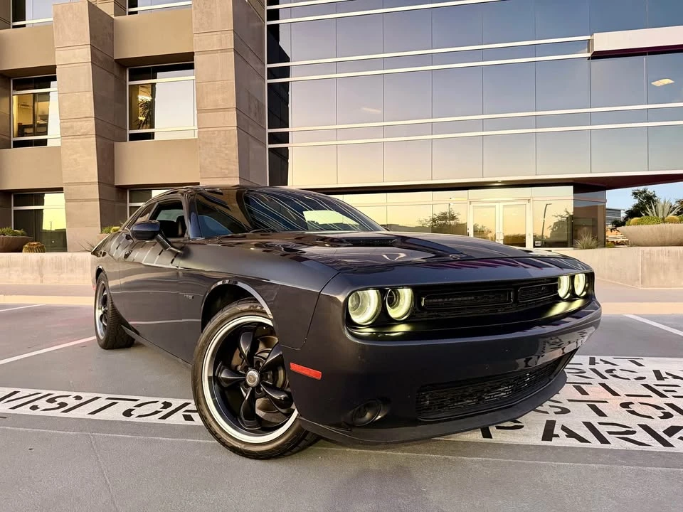 2016 Dodge Challenger 3rd Gen - Image 2 of 10