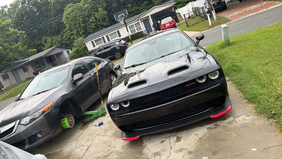 2016 Dodge Challenger 3rd Gen - Image 4 of 7