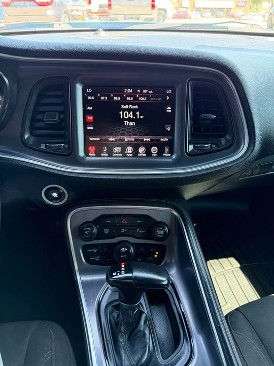 2016 Dodge Challenger 3rd Gen - Image 9 of 10