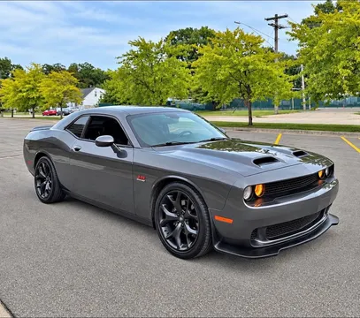2016 Dodge Challenger R/T Plus Coupe 2D