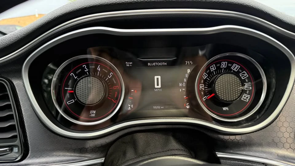 2016 Dodge Challenger 3rd Gen - Image 13 of 18