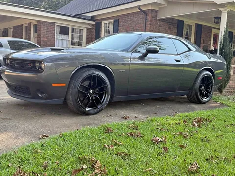 2016 Dodge Challenger R/T Plus Coupe 2D
