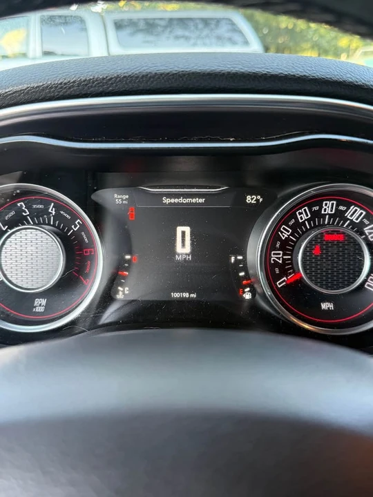 2016 Dodge Challenger 3rd Gen - Image 10 of 15