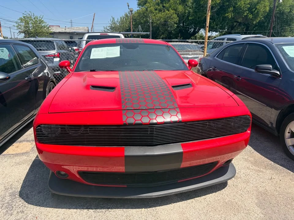 2016 Dodge Challenger 3rd Gen - Image 2 of 7