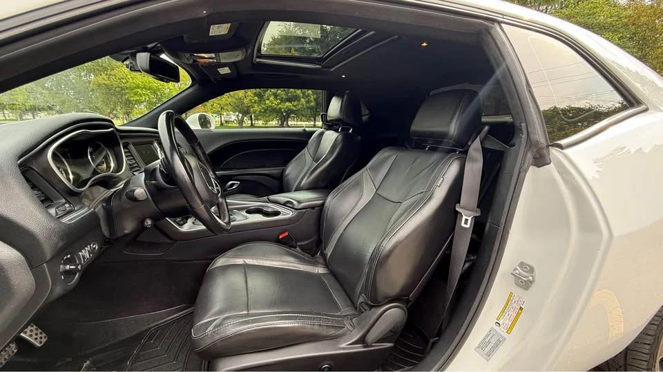 2016 Dodge Challenger 3rd Gen - Image 8 of 18
