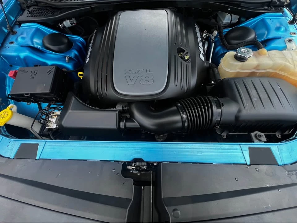 2016 Dodge Challenger 3rd Gen - Image 5 of 11