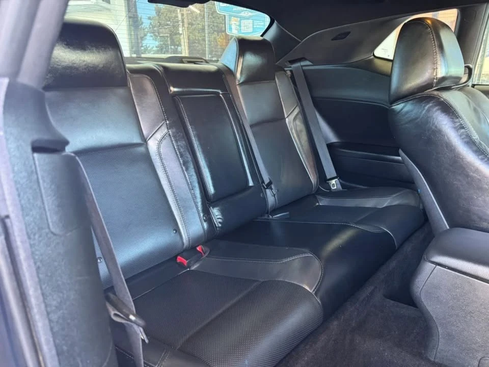 2016 Dodge Challenger 3rd Gen - Image 19 of 20