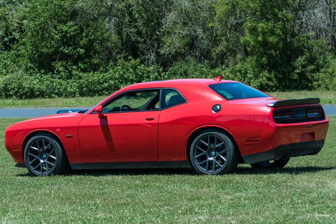 2016 Dodge Challenger 3rd Gen - Image 4 of 31