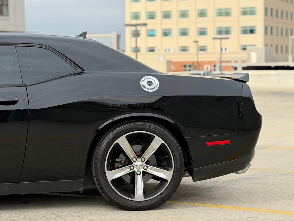 2016 Dodge Challenger 3rd Gen - Image 11 of 20