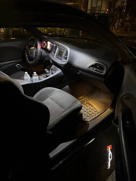 2016 Dodge Challenger 3rd Gen - Image 6 of 7