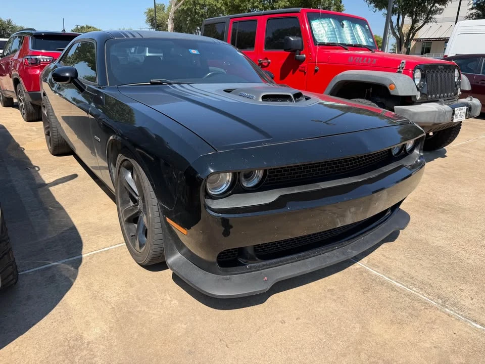 2016 Dodge Challenger 3rd Gen - Image 2 of 9