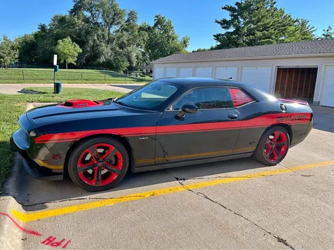 2016 Dodge Challenger R/T Plus Shaker Coupe 2D