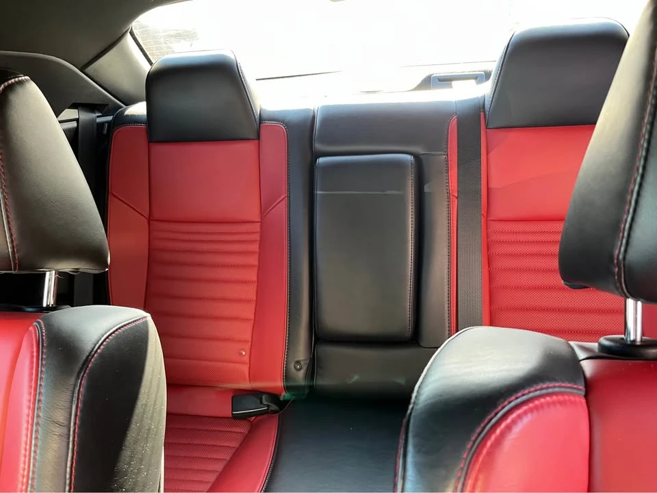 2016 Dodge Challenger 3rd Gen - Image 10 of 19