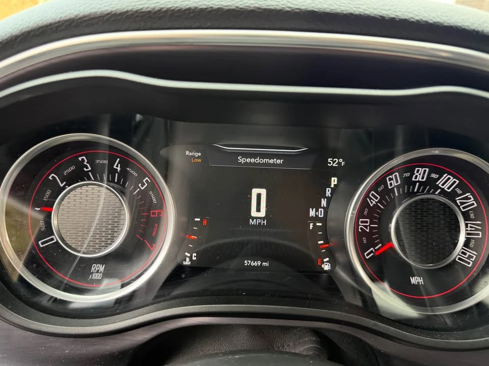 2016 Dodge Challenger 3rd Gen - Image 16 of 19