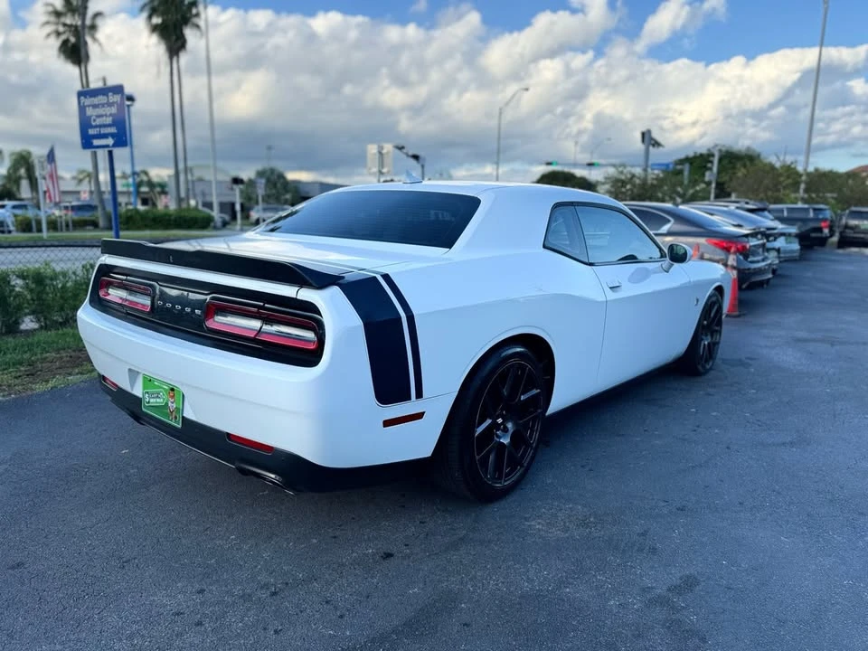 2016 Dodge Challenger SRT8 & 392 3rd Gen - Image 6 of 18