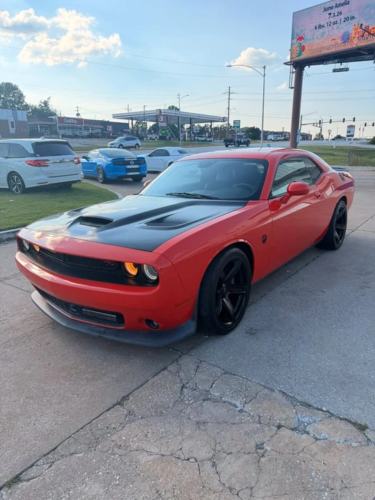 2016 Dodge Challenger SRT8 & 392 3rd Gen - Image 13 of 20