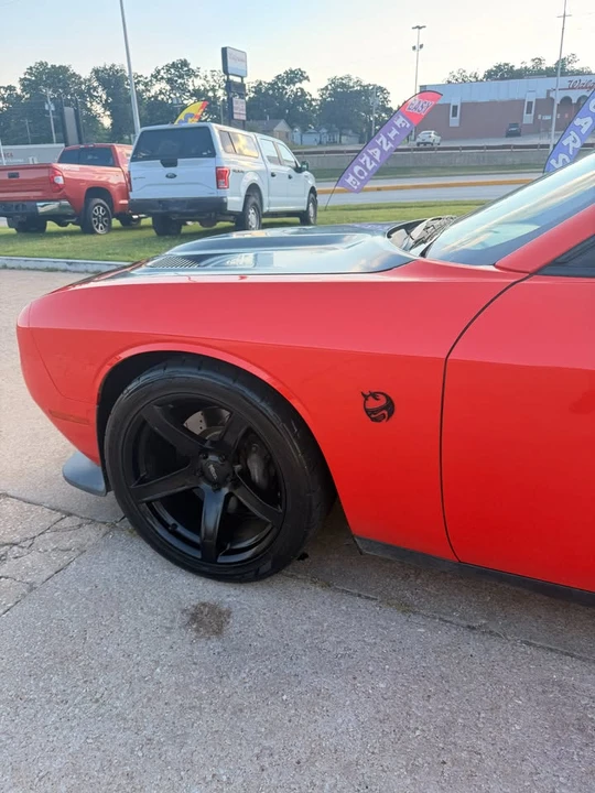 2016 Dodge Challenger SRT8 & 392 3rd Gen - Image 16 of 20