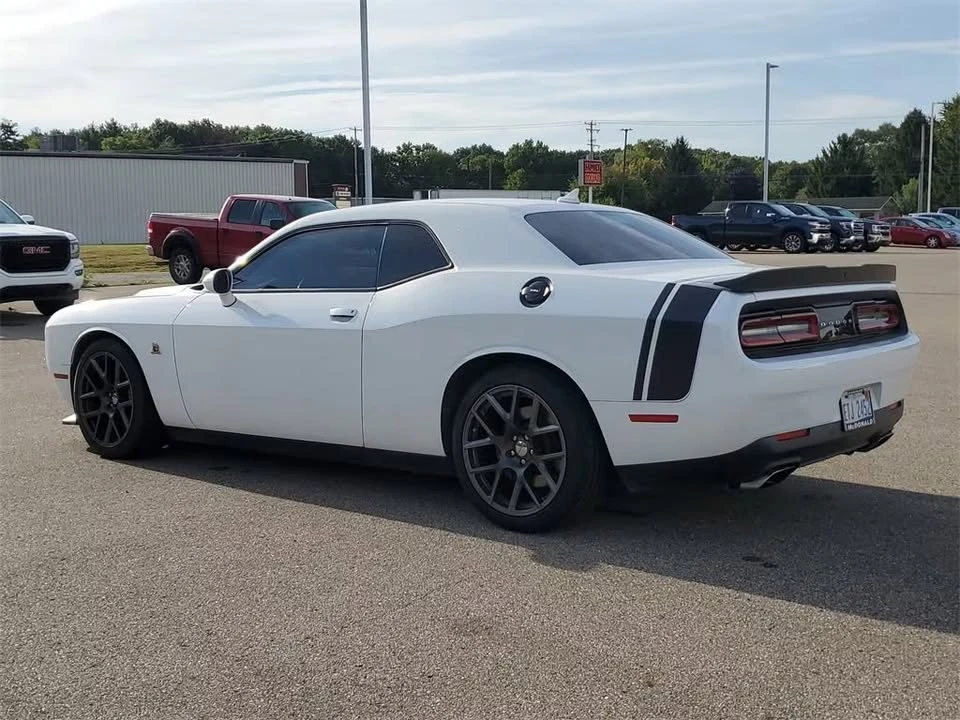 2016 Dodge Challenger SRT8 & 392 3rd Gen - Image 4 of 15