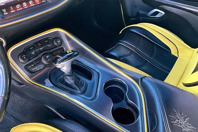 2016 Dodge Challenger SRT8 & 392 3rd Gen - Image 10 of 20