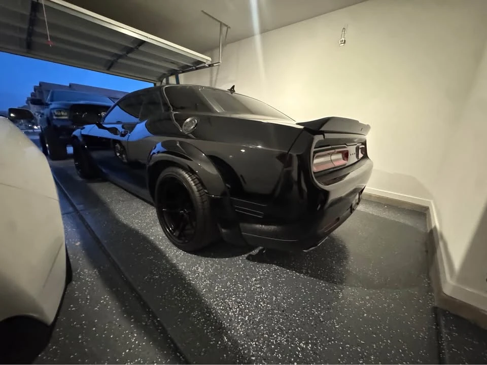 2016 Dodge Challenger SRT8 & 392 3rd Gen - Image 4 of 12