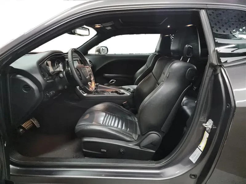 2016 Dodge Challenger SRT8 & 392 3rd Gen - Image 9 of 12