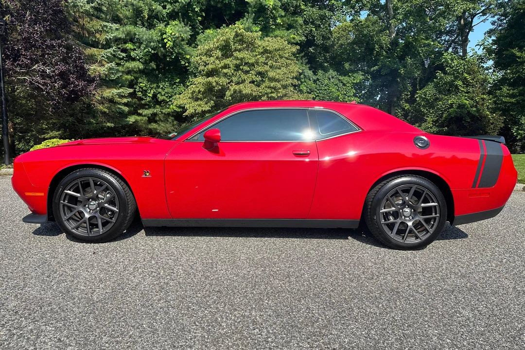 2016 Dodge Challenger SRT8 & 392 3rd Gen - Image 3 of 31