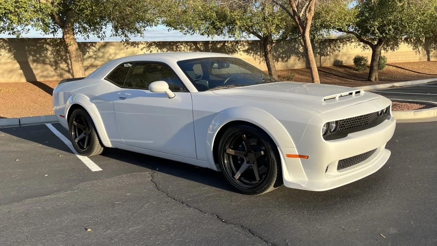 2016 Dodge Challenger SRT8 & 392 3rd Gen - Image 6 of 15