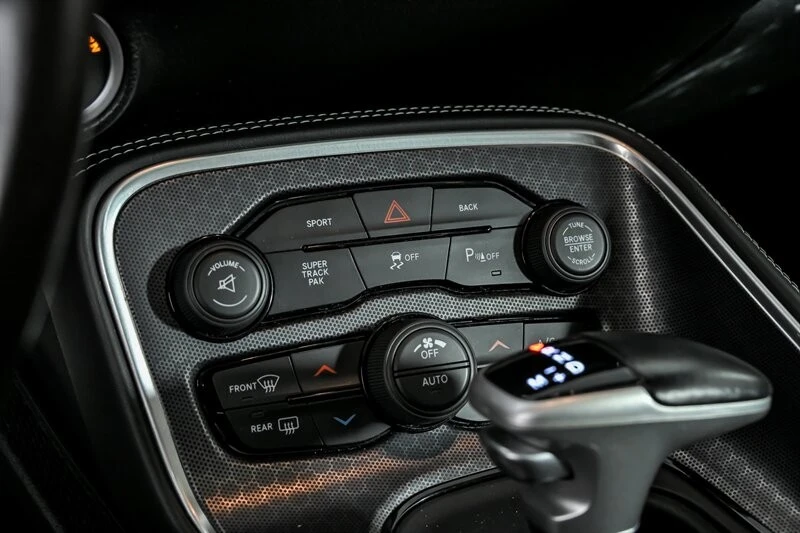 2016 Dodge Challenger SRT8 & 392 3rd Gen - Image 30 of 31