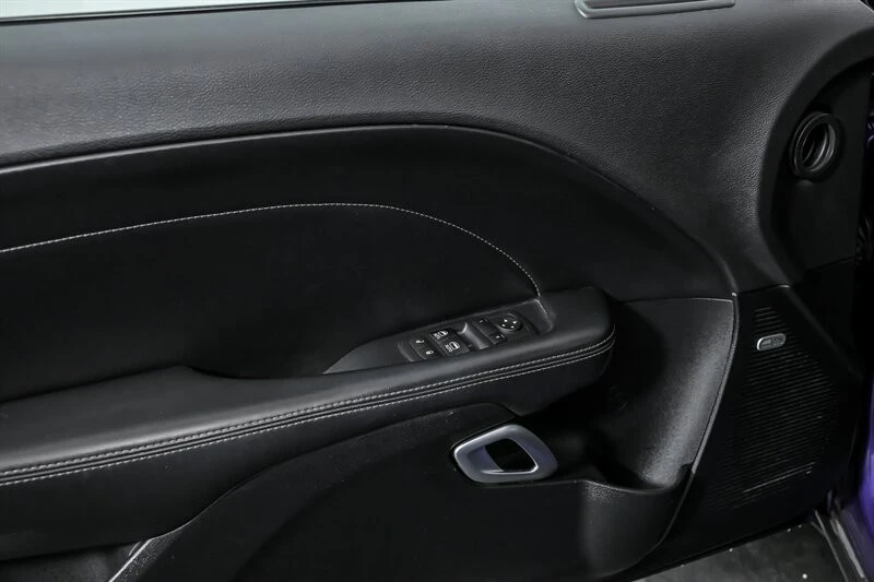 2016 Dodge Challenger SRT8 & 392 3rd Gen - Image 15 of 31