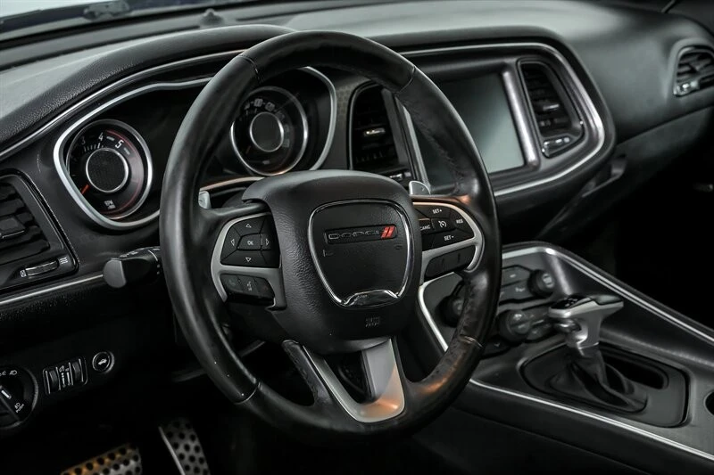 2016 Dodge Challenger SRT8 & 392 3rd Gen - Image 21 of 31