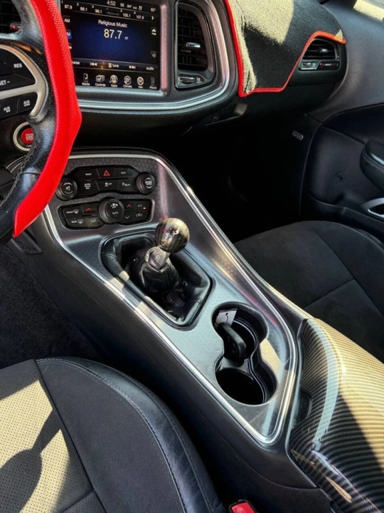 2016 Dodge Challenger SRT8 & 392 3rd Gen - Image 17 of 20
